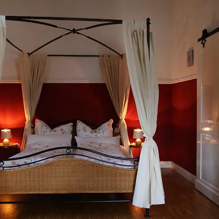 Schloss Apartment *