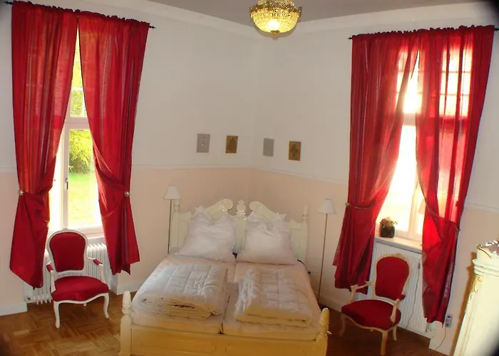 Schloss Lejlighed Badow